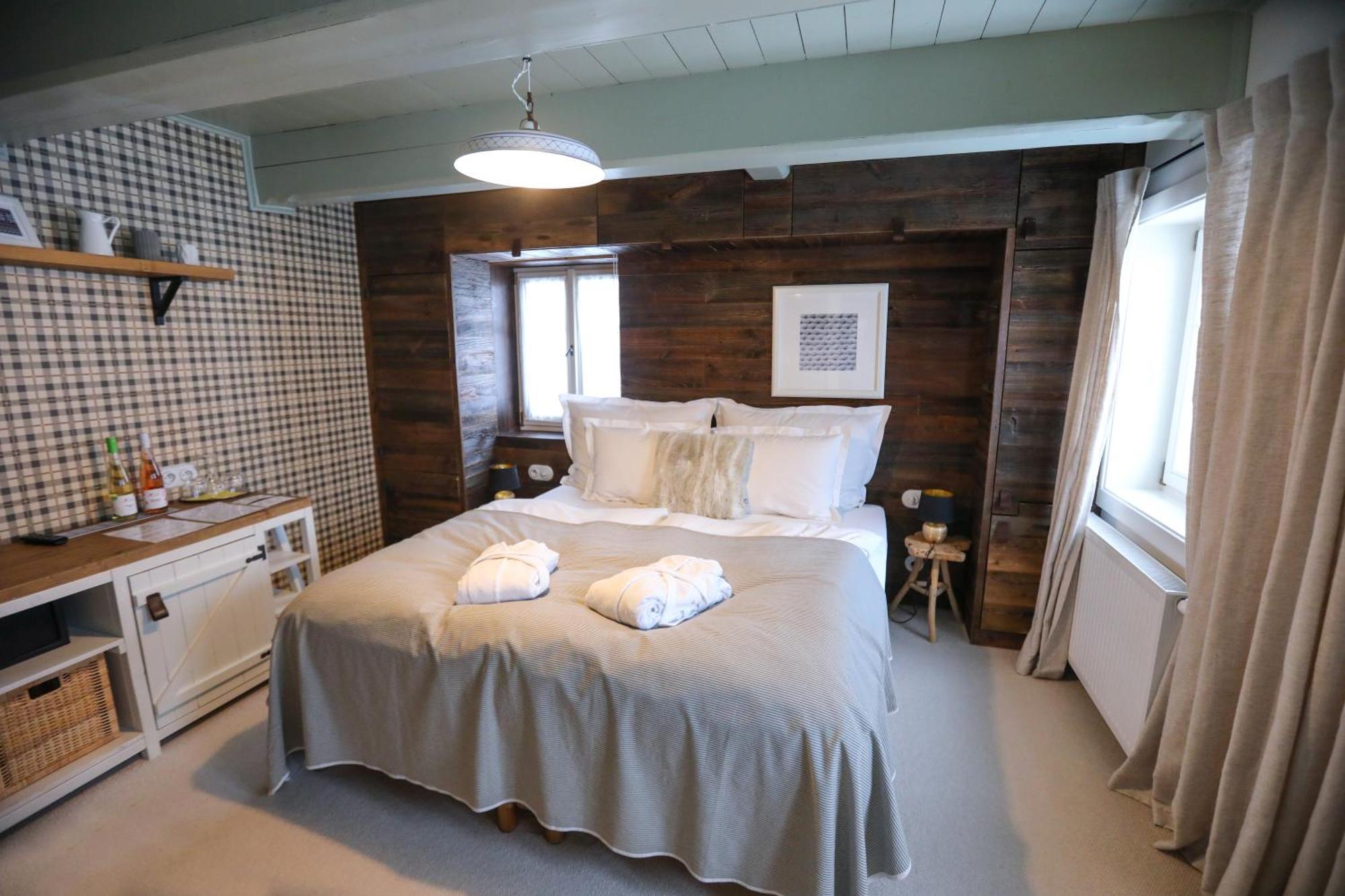 Hotel Bouda Helena 페츠포드 스녜즈코우 외부 사진